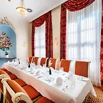Welcome Residenzschloss Hotel