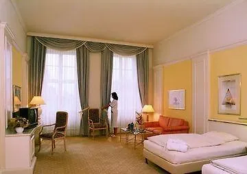 Welcome Residenzschloss Hotel