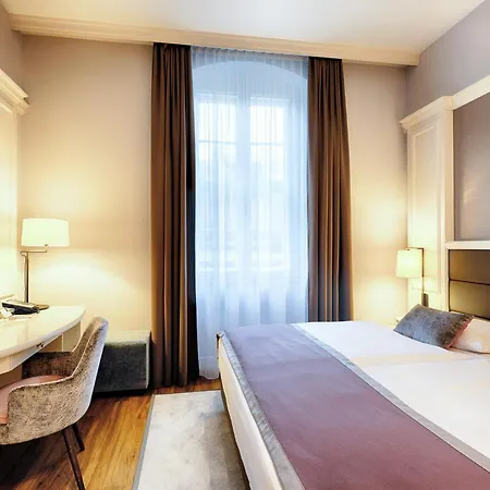Hotel Welcome Residenzschloss Bamberg
