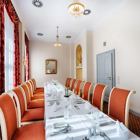 Welcome Residenzschloss *