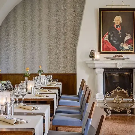 Welcome Residenzschloss Hotel