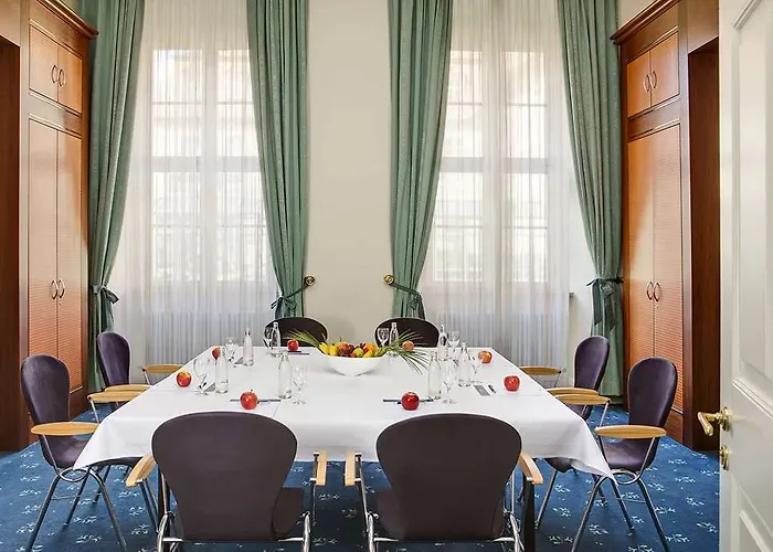 Welcome Residenzschloss Hotel